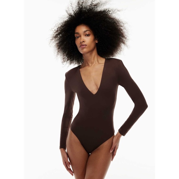 Babaton Aritzia Contour Shoulder Pad V-neck Bodysuit in Coffee Bean Size XS - Picture 1 of 9